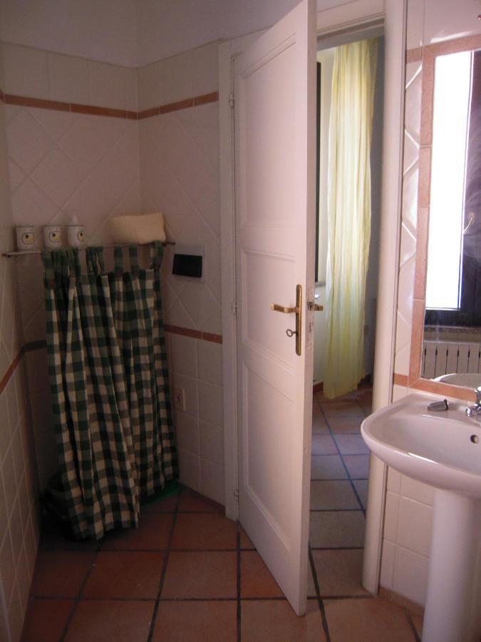 Monolocale In Villa Centrale La Maddalena  Luaran gambar